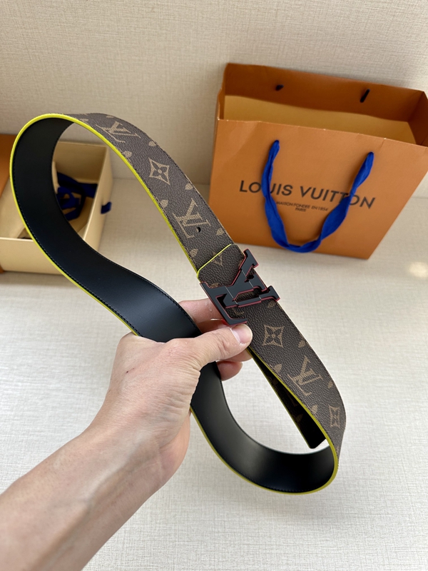 激安ルイヴィトンベルト背面デザイン